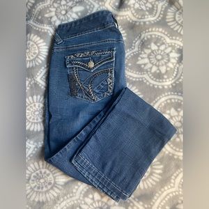 Ahya Jeans